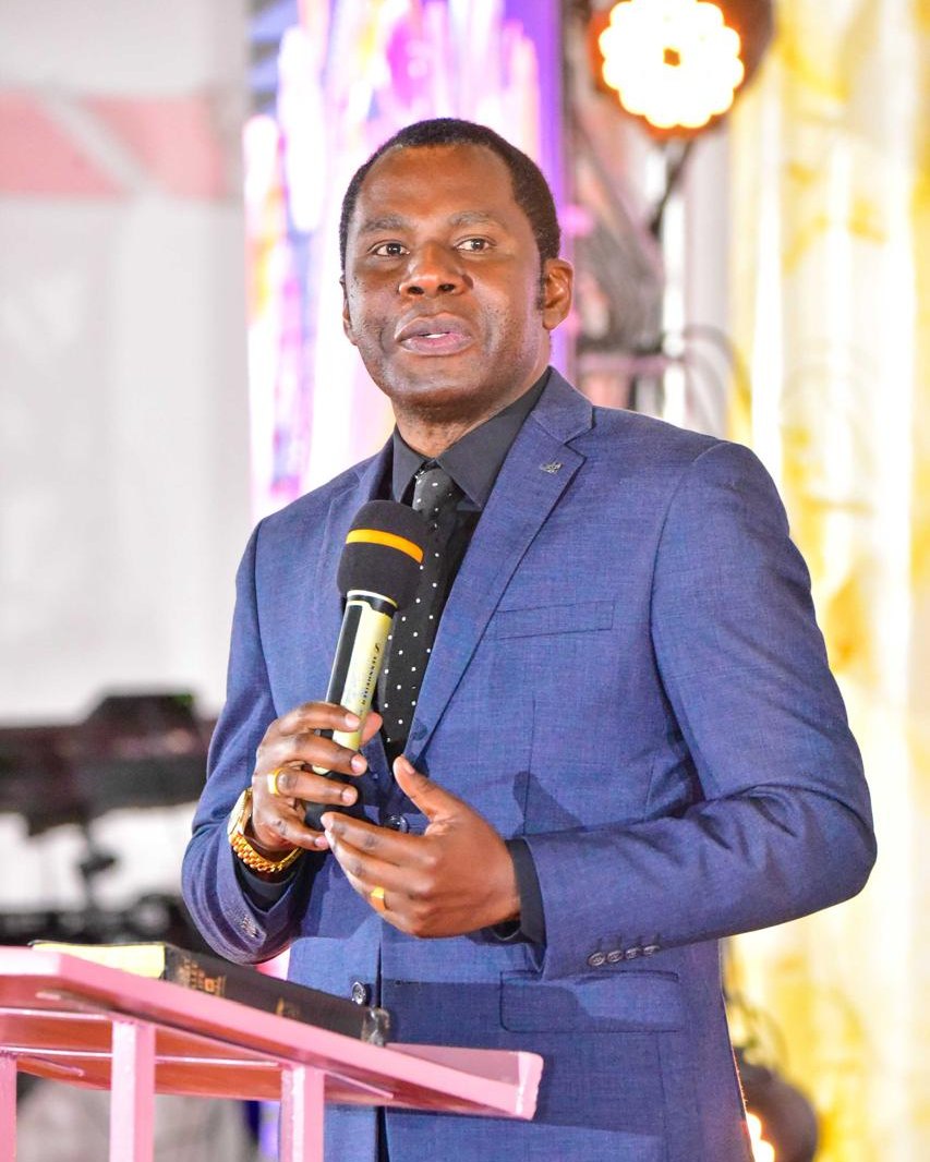 Apostle Peter Akeck